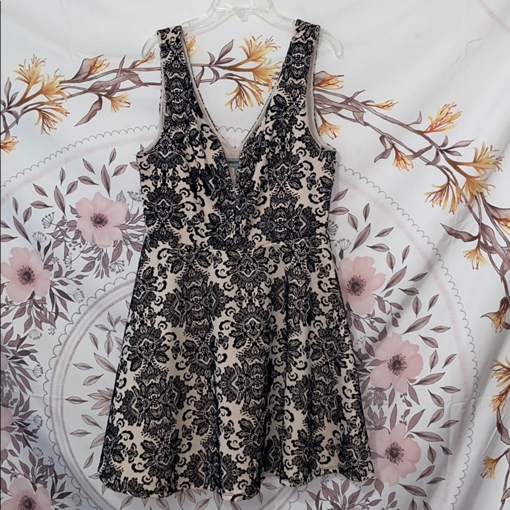 Cream / Black Cocktail Dress